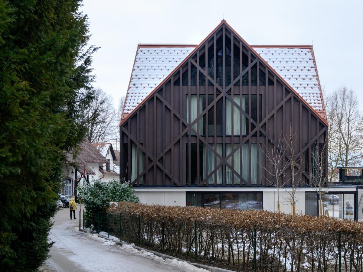 Hotel Cad Ljubljana Exteriör bild